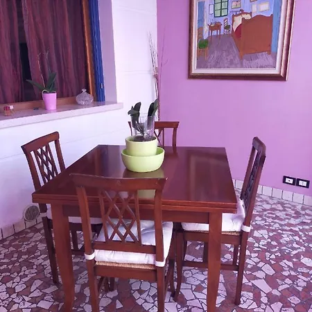 Casa Meravigliosa Con Giardino