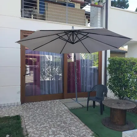 Casa Meravigliosa Con Giardino 펜션